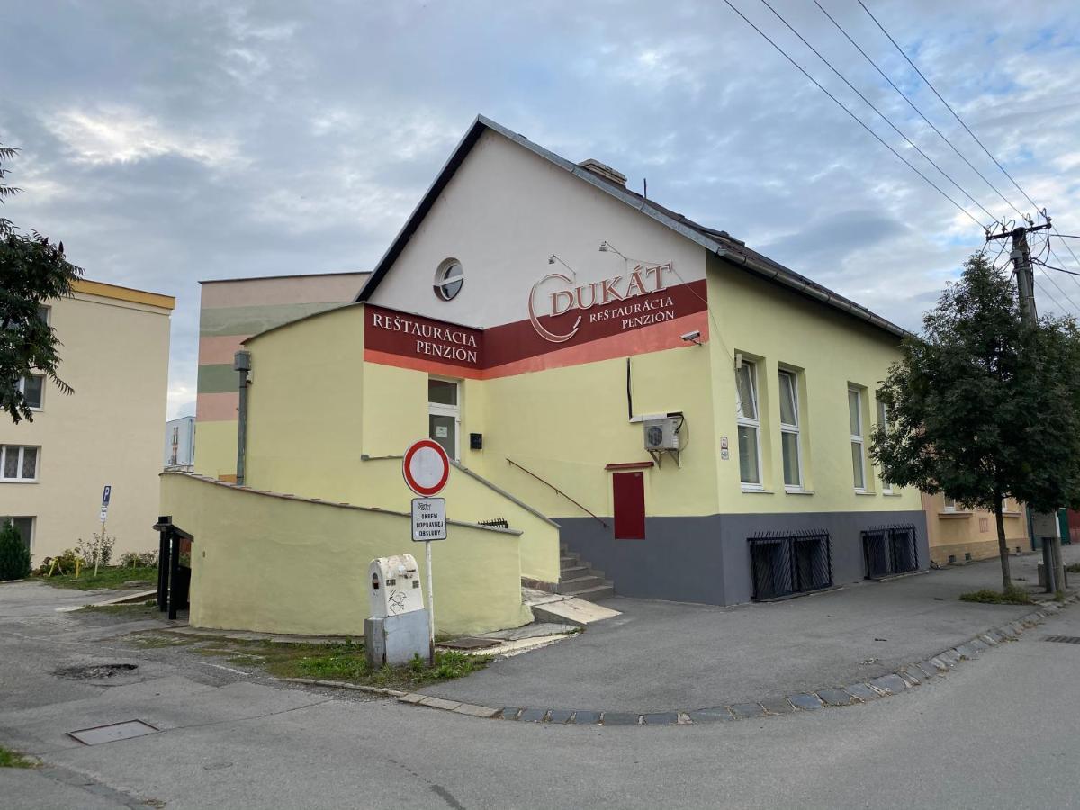 Penzión Dukát Prešov Exterior foto