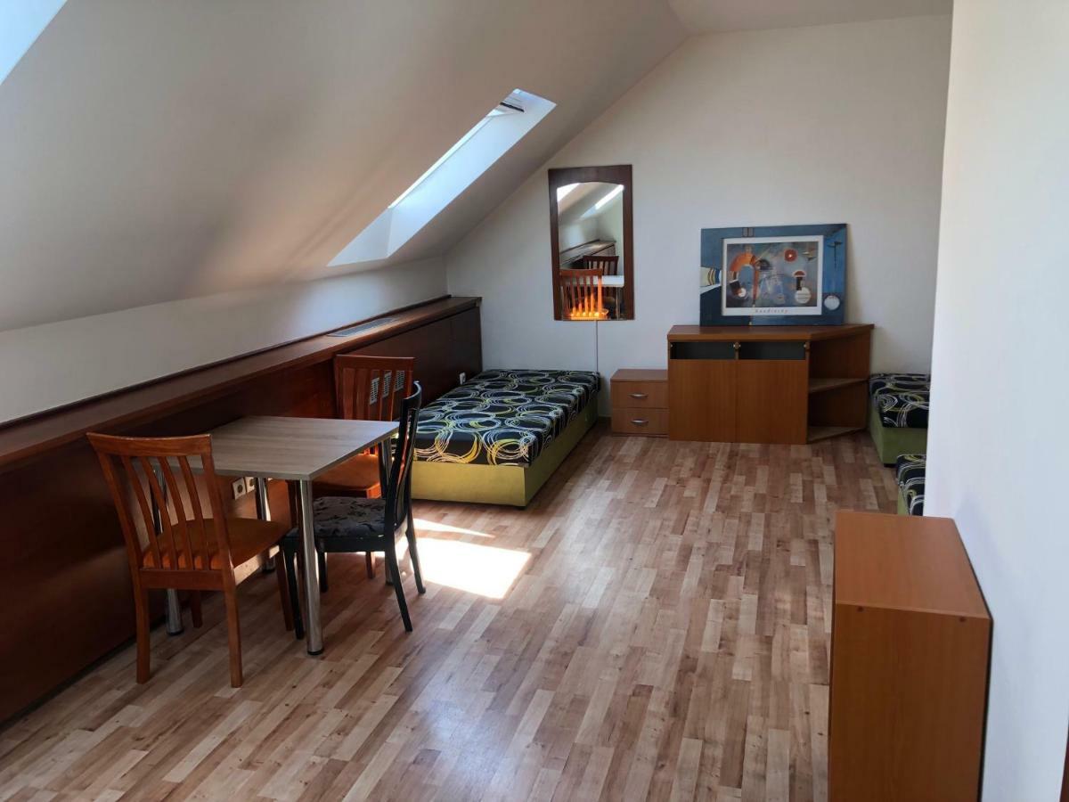 Penzión Dukát Prešov Exterior foto